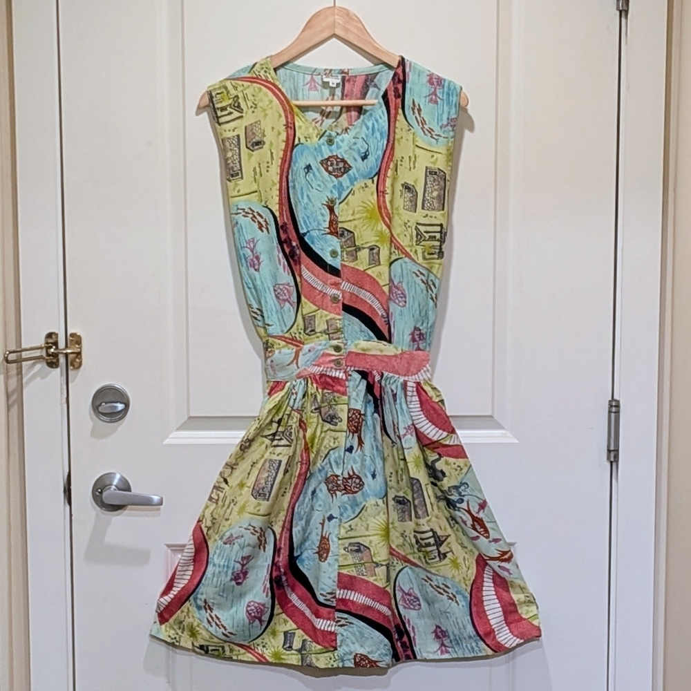 NWOT Beckwoman M 100% Natural Rayon Unique Fish Print Dress